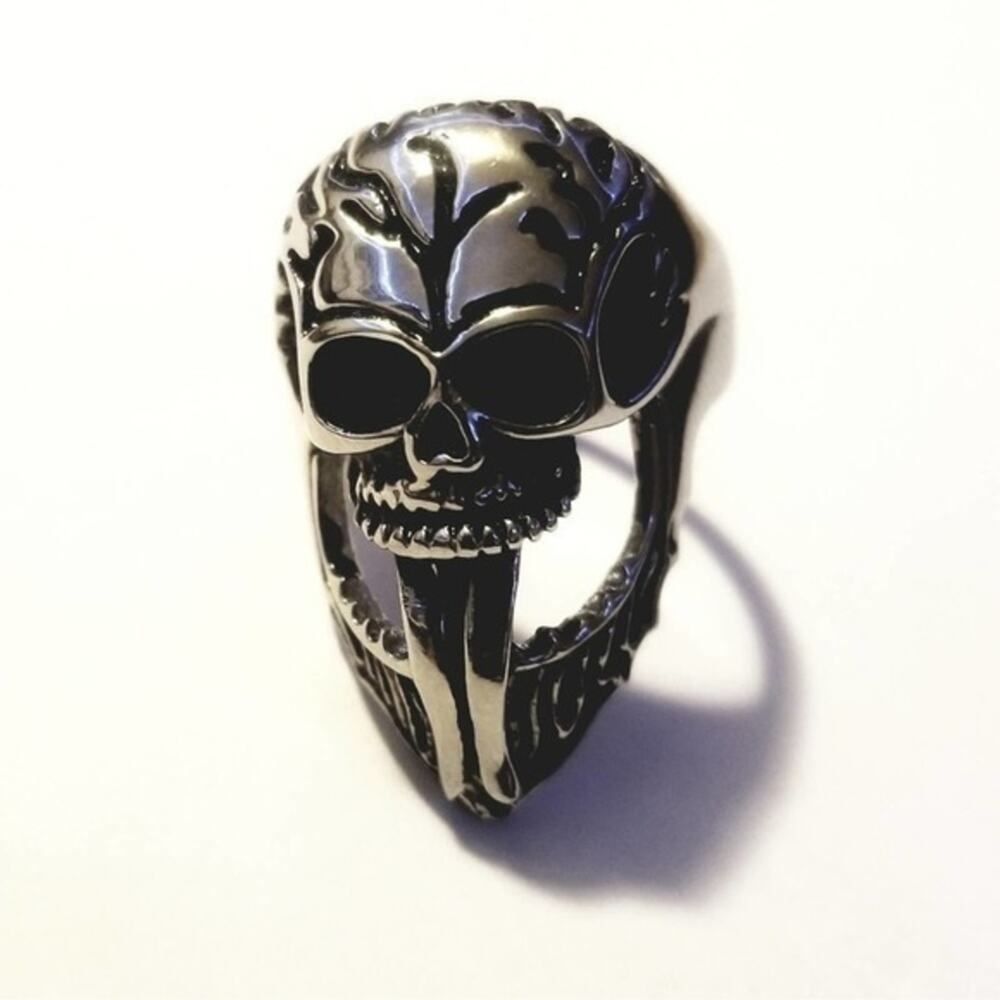 New 316L stainless steel skull ring size 10